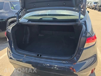 2025 Toyota Corolla LE Sedan - miniatura 23