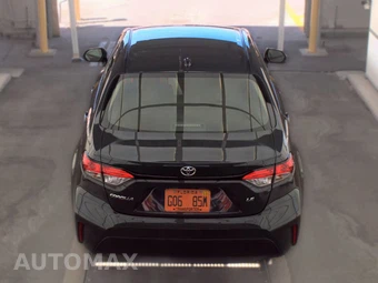 2025 Toyota Corolla LE Sedan - miniatura 6
