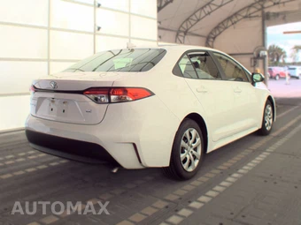 2025 Toyota Corolla LE Sedan - miniatura 4