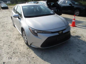 2025 Toyota Corolla LE Sedan - miniatura 4