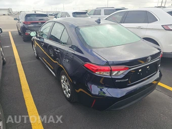 2025 Toyota Corolla LE Sedan - miniatura 6