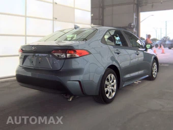 2025 Toyota Corolla LE Sedan - miniatura 4
