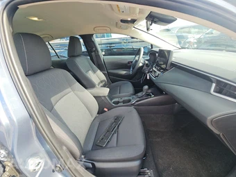 2025 Toyota Corolla LE Sedan - miniatura 8