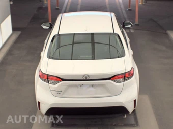 2025 Toyota Corolla LE Sedan - miniatura 5