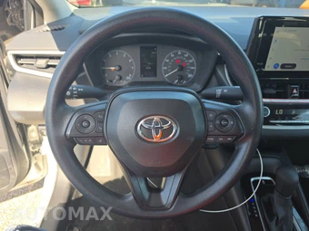 2025 Toyota Corolla LE Sedan - miniatura 10