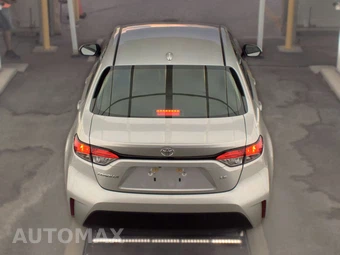 2025 Toyota Corolla LE Sedan - miniatura 5