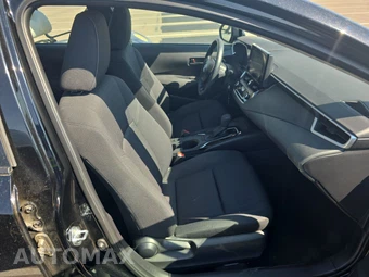 2025 Toyota Corolla LE Sedan - miniatura 8