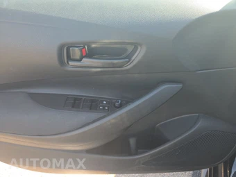 2025 Toyota Corolla LE Sedan - miniatura 9