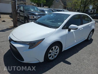 2025 Toyota Corolla LE Sedan