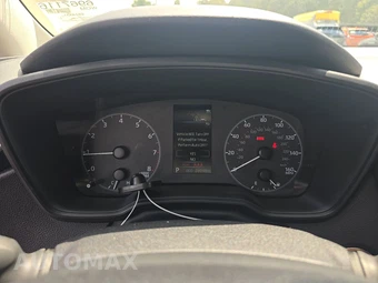 2025 Toyota Corolla LE Sedan - miniatura 12