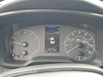 2025 Toyota Corolla LE Sedan - miniatura 12