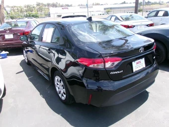 2025 Toyota Corolla LE Sedan - miniatura 18
