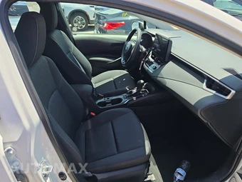 2025 Toyota Corolla LE Sedan - miniatura 8