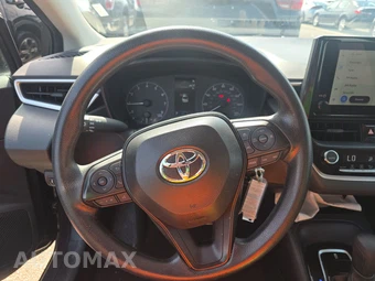 2025 Toyota Corolla LE Sedan - miniatura 10