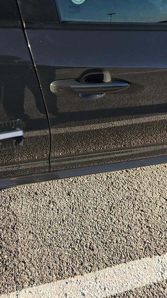 2025 Toyota Corolla LE Sedan - miniatura 19