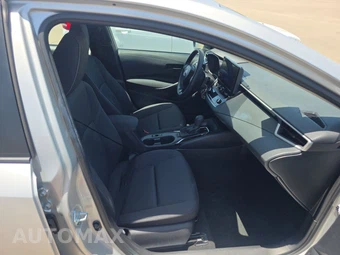 2025 Toyota Corolla LE Sedan - miniatura 8