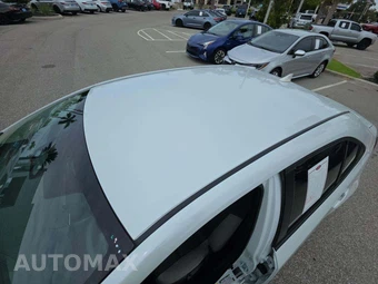 2025 Toyota Corolla LE Sedan - miniatura 12