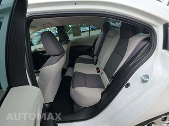 2025 Toyota Corolla LE Sedan - miniatura 13