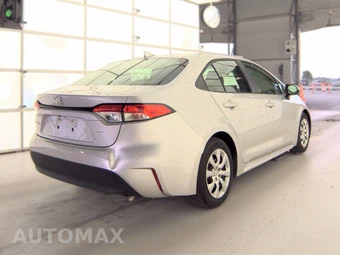 2025 Toyota Corolla LE Sedan - miniatura 4