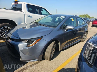 2025 Toyota Corolla LE Sedan