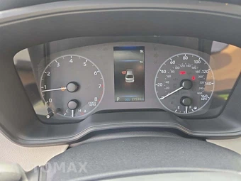2025 Toyota Corolla LE Sedan – miniatura 6