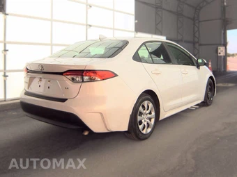 2025 Toyota Corolla LE Sedan - miniatura 4