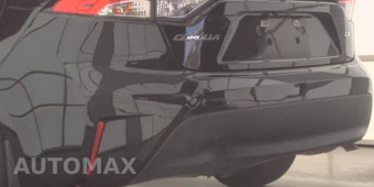 2025 Toyota Corolla LE Sedan - miniatura 26