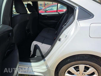 2025 Toyota Corolla LE Sedan - miniatura 10