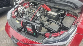 2025 Toyota Corolla LE Sedan - miniatura 19