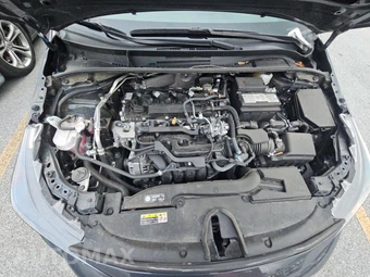 2025 Toyota Corolla LE Sedan - miniatura 15