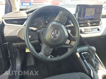 2025 Toyota Corolla LE Sedan - miniatura 10
