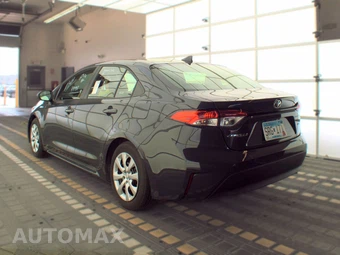 2025 Toyota Corolla LE Sedan - miniatura 6