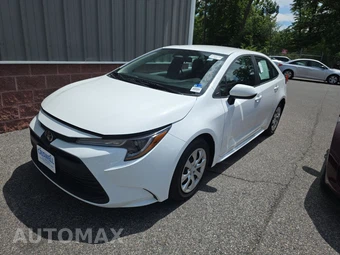 2025 Toyota Corolla LE Sedan