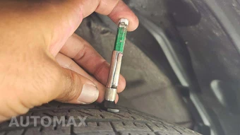 2025 Toyota Corolla LE Sedan - miniatura 24