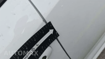 2025 Toyota Corolla LE Sedan - miniatura 24