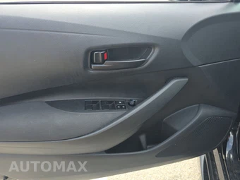 2025 Toyota Corolla LE Sedan - miniatura 9