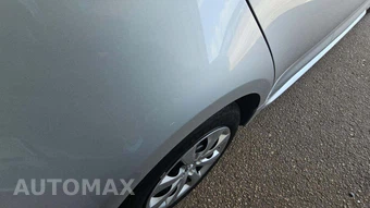 2025 Toyota Corolla LE Sedan - miniatura 21