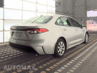 2025 Toyota Corolla LE Sedan - miniatura 4