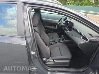 2025 Toyota Corolla LE Sedan - miniatura 8