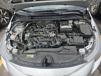 2025 Toyota Corolla LE Sedan - miniatura 15