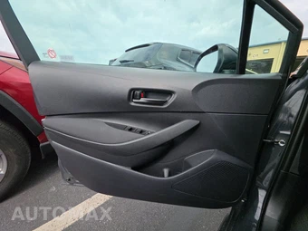 2025 Toyota Corolla LE Sedan - miniatura 9