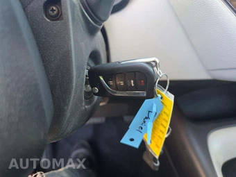 2025 Toyota Corolla LE Sedan - miniatura 5