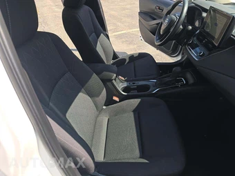 2025 Toyota Corolla LE Sedan - miniatura 15