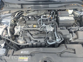 2025 Toyota Corolla LE Sedan - miniatura 15