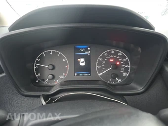 2025 Toyota Corolla LE Sedan - miniatura 18