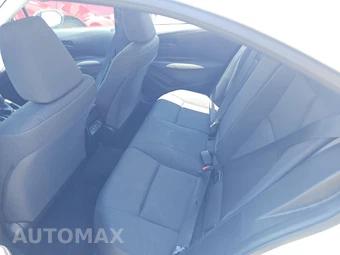 2025 Toyota Corolla LE Sedan - miniatura 13