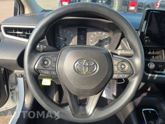 2025 Toyota Corolla LE Sedan - miniatura 10
