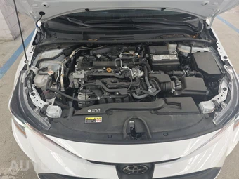 2025 Toyota Corolla LE Sedan - miniatura 15