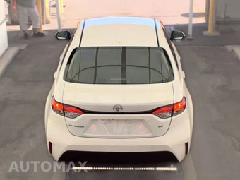 2025 Toyota Corolla LE Sedan - miniatura 5