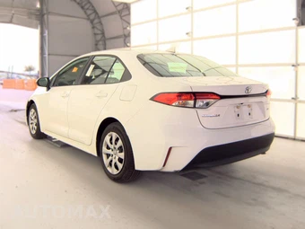 2025 Toyota Corolla LE Sedan - miniatura 6